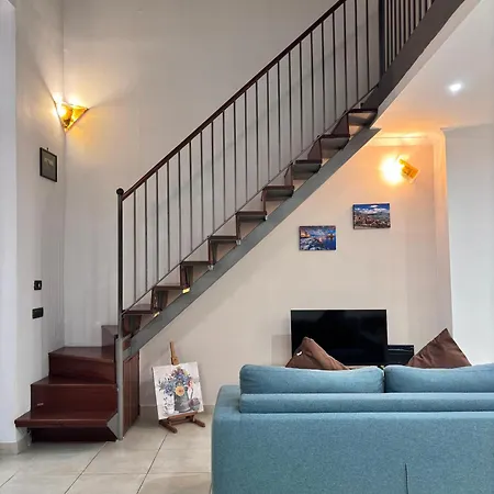 Framandre'S House-2